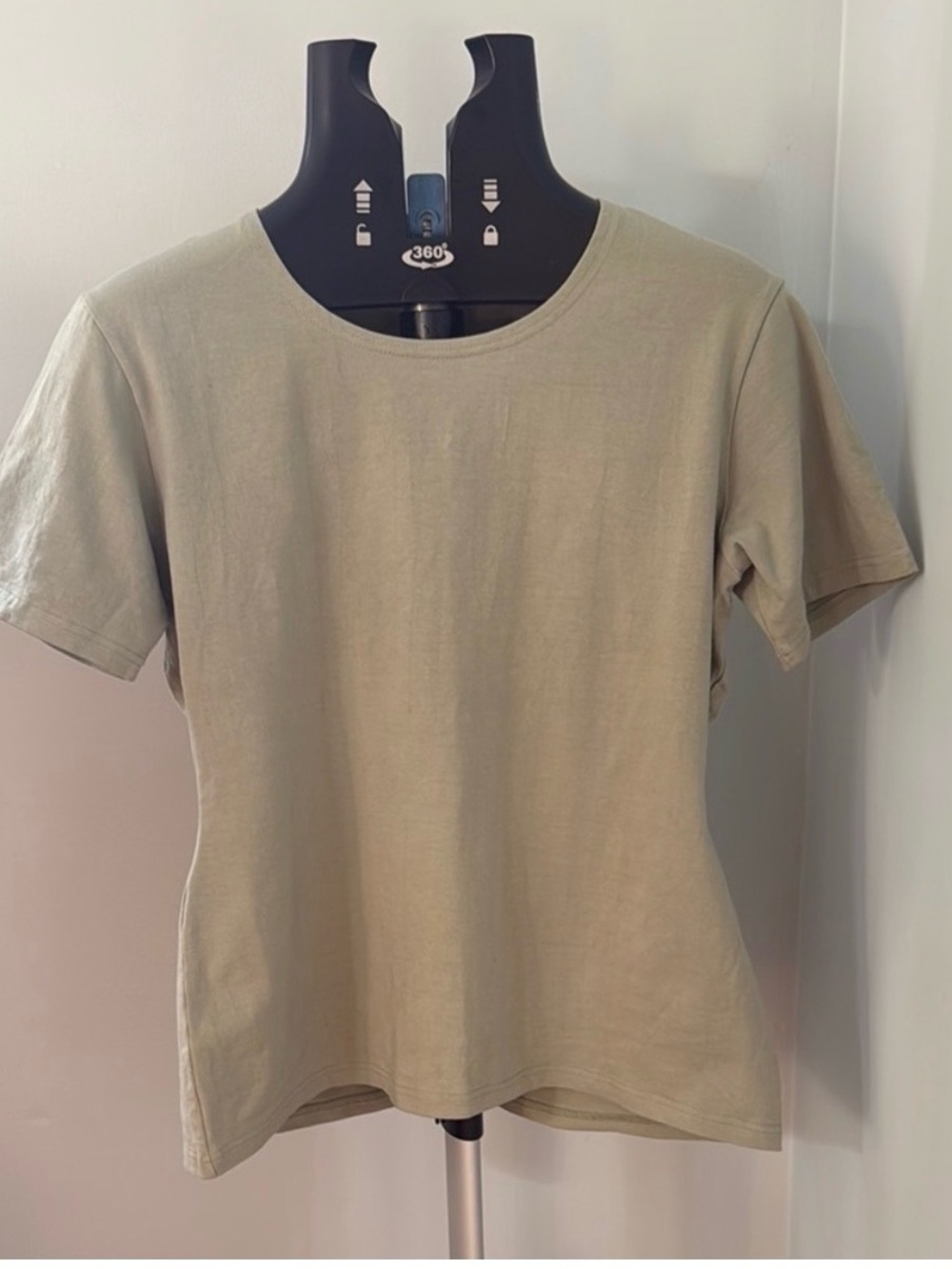 NWT Ann Taylor Sage Green Stretch Cotton Scoop Neck Tee Shirt L